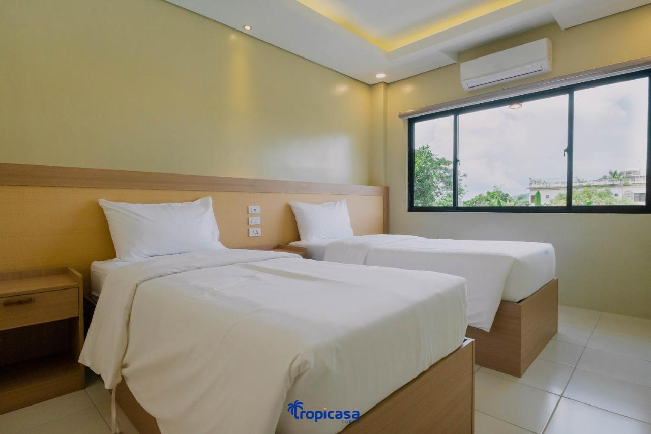 Tropicasa Hotel Coron Eksteriør bilde