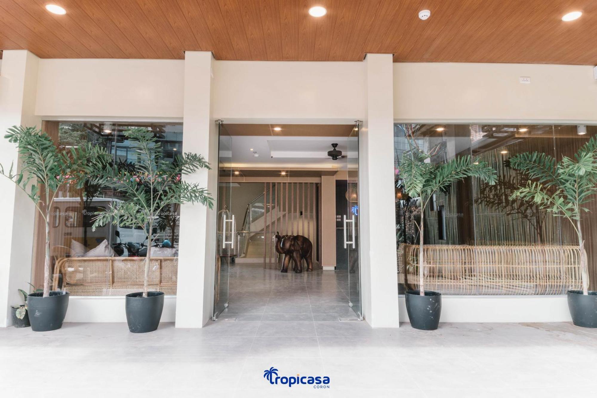 Tropicasa Hotel Coron Eksteriør bilde